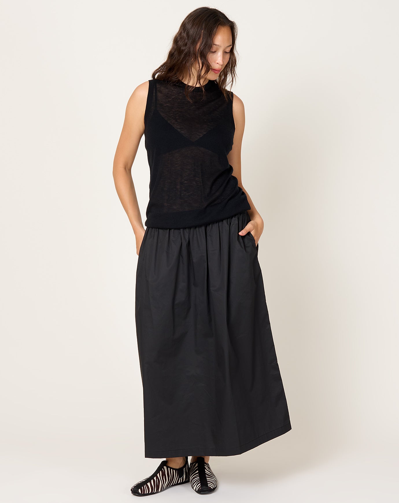 6397 Gathered Skirt in Black