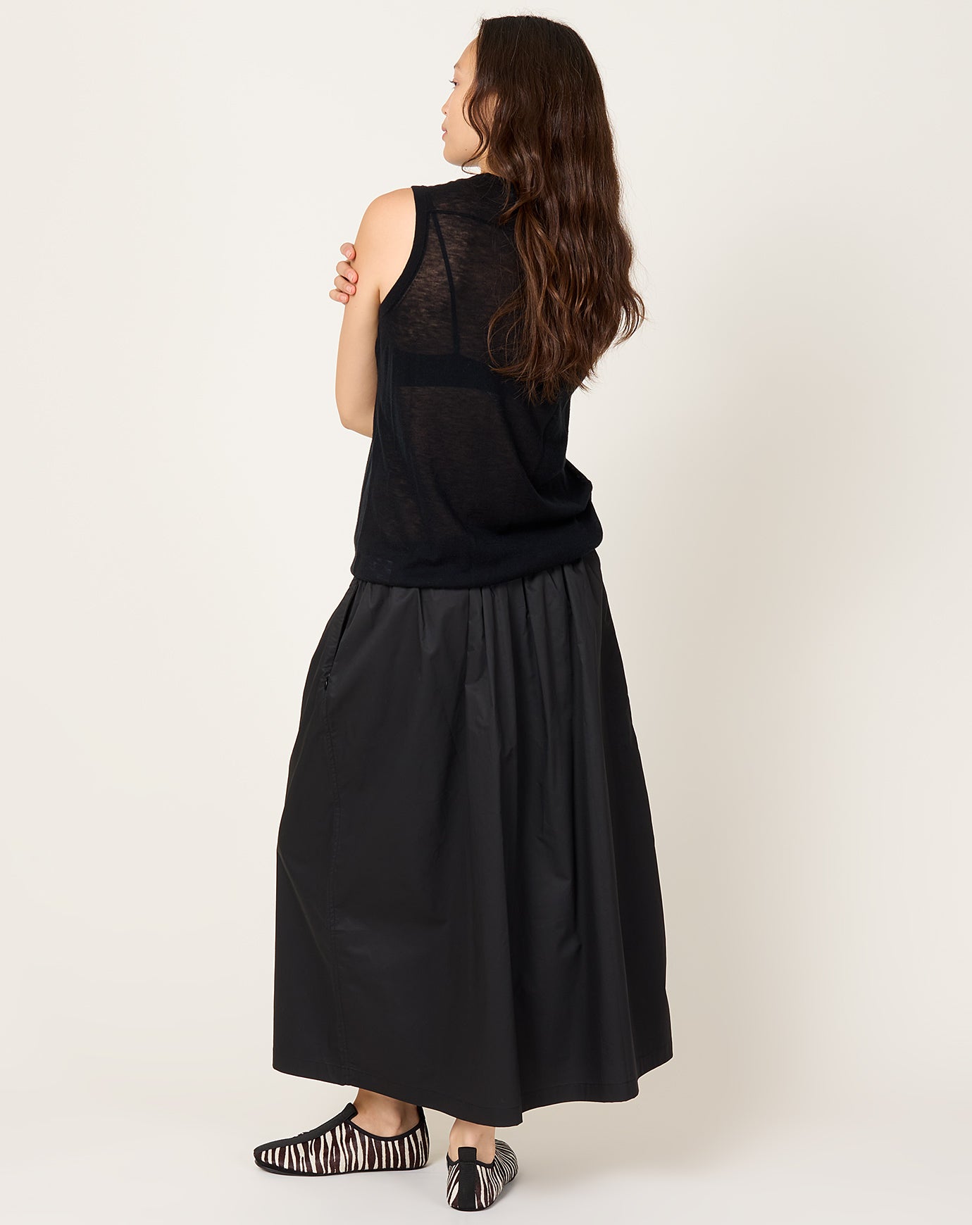 6397 Gathered Skirt in Black