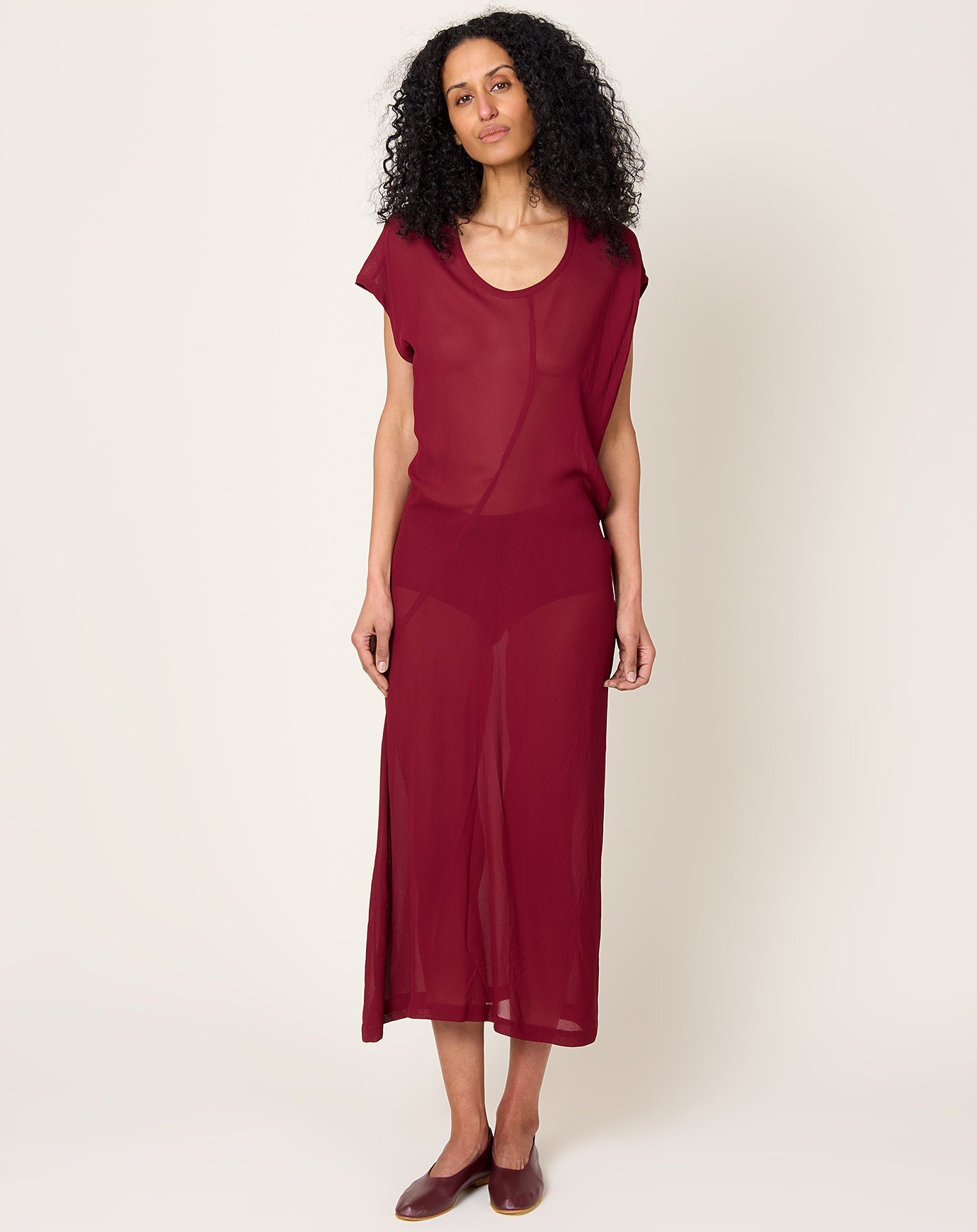 6397 S-Curve Dress in Bordeaux