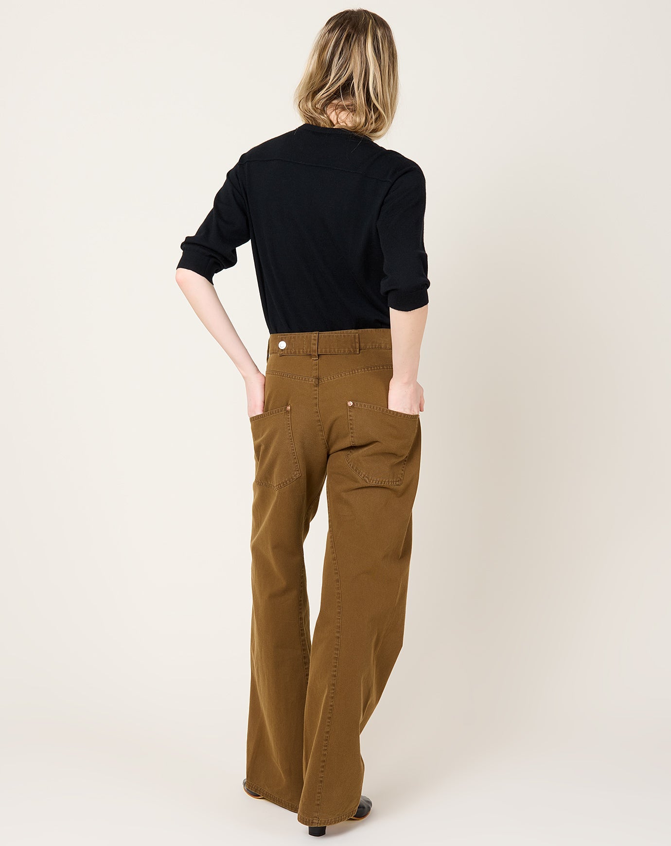6397 Twisted Seam Pant in Caramel