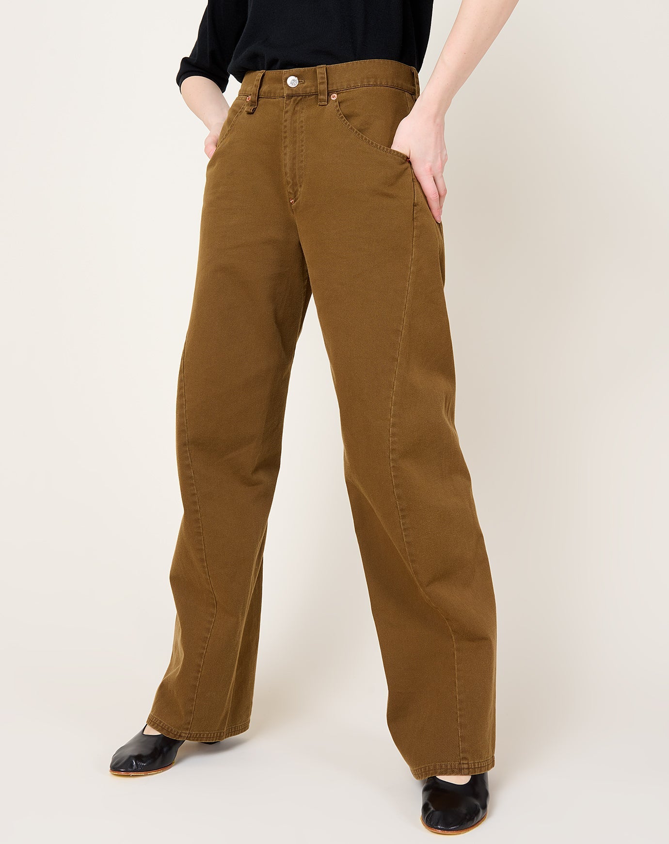 6397 Twisted Seam Pant in Caramel