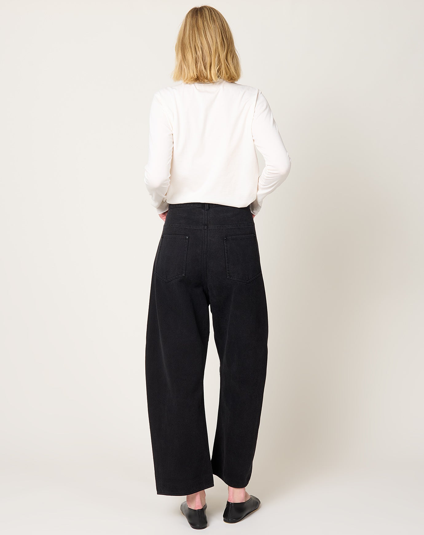 7115 by Szeki Curve Legged Work Trouser in Washed Black