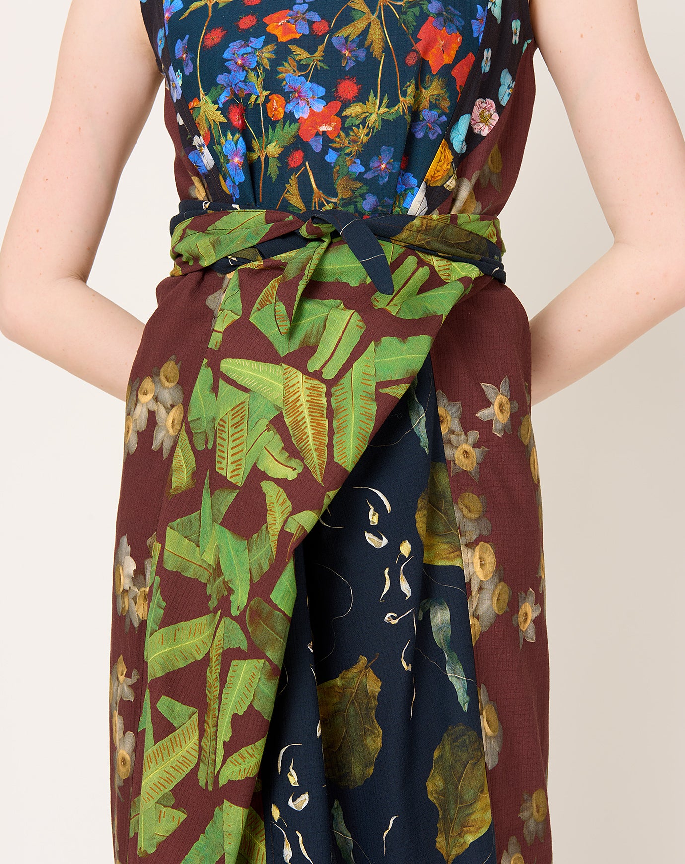 Anntian Wrap Dress in PRINT Z Flower Power