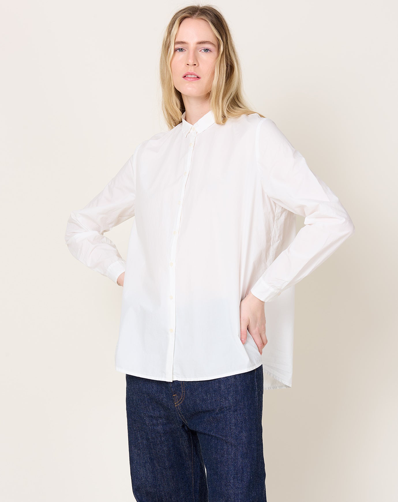 apuntob Cotton Poplin Shirt in Milk