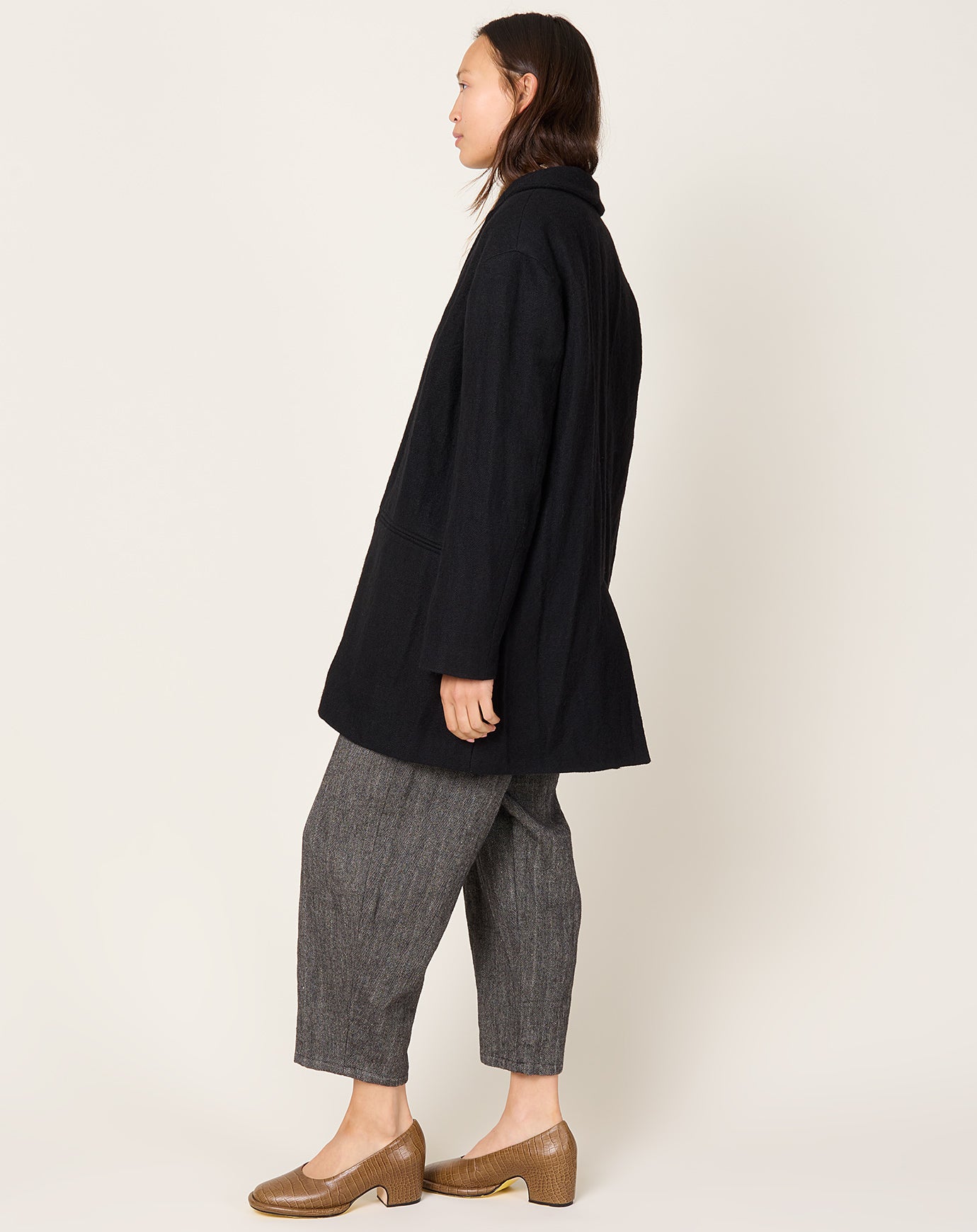 apuntob Hemp Wool Jacket in Black