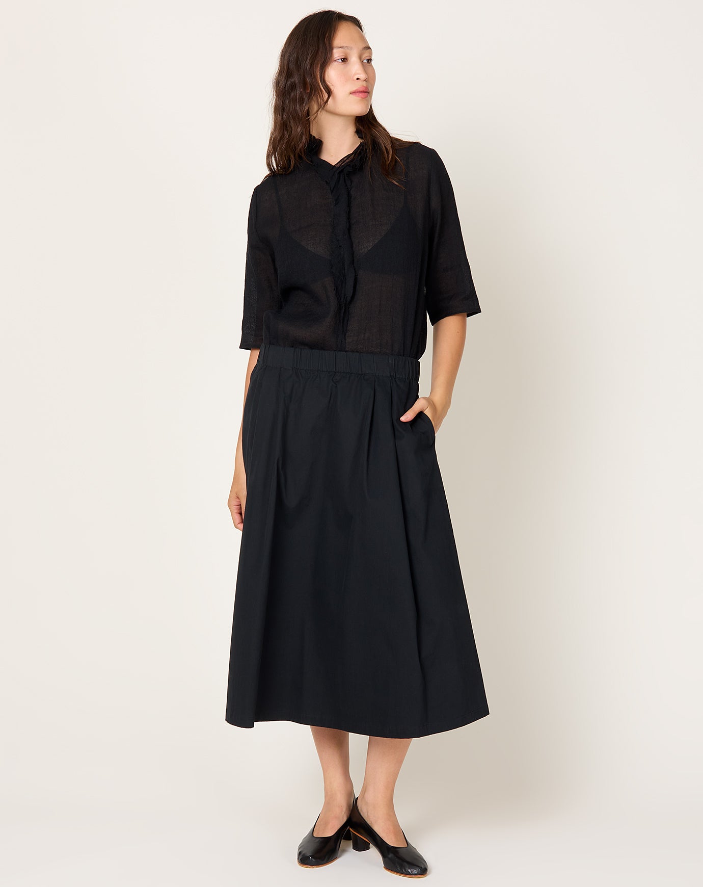 apuntob Pleated Soft Cotton Skirt in Nero