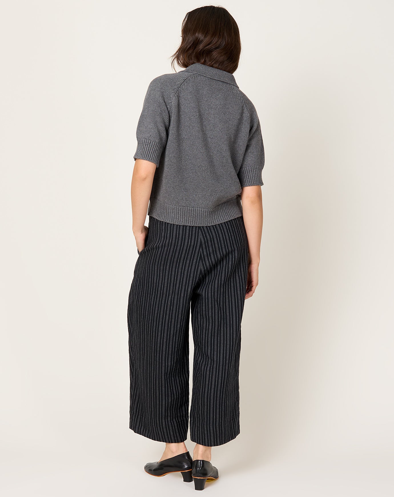 apuntob Pleated Wool Linen Trouser in Nero Stripe