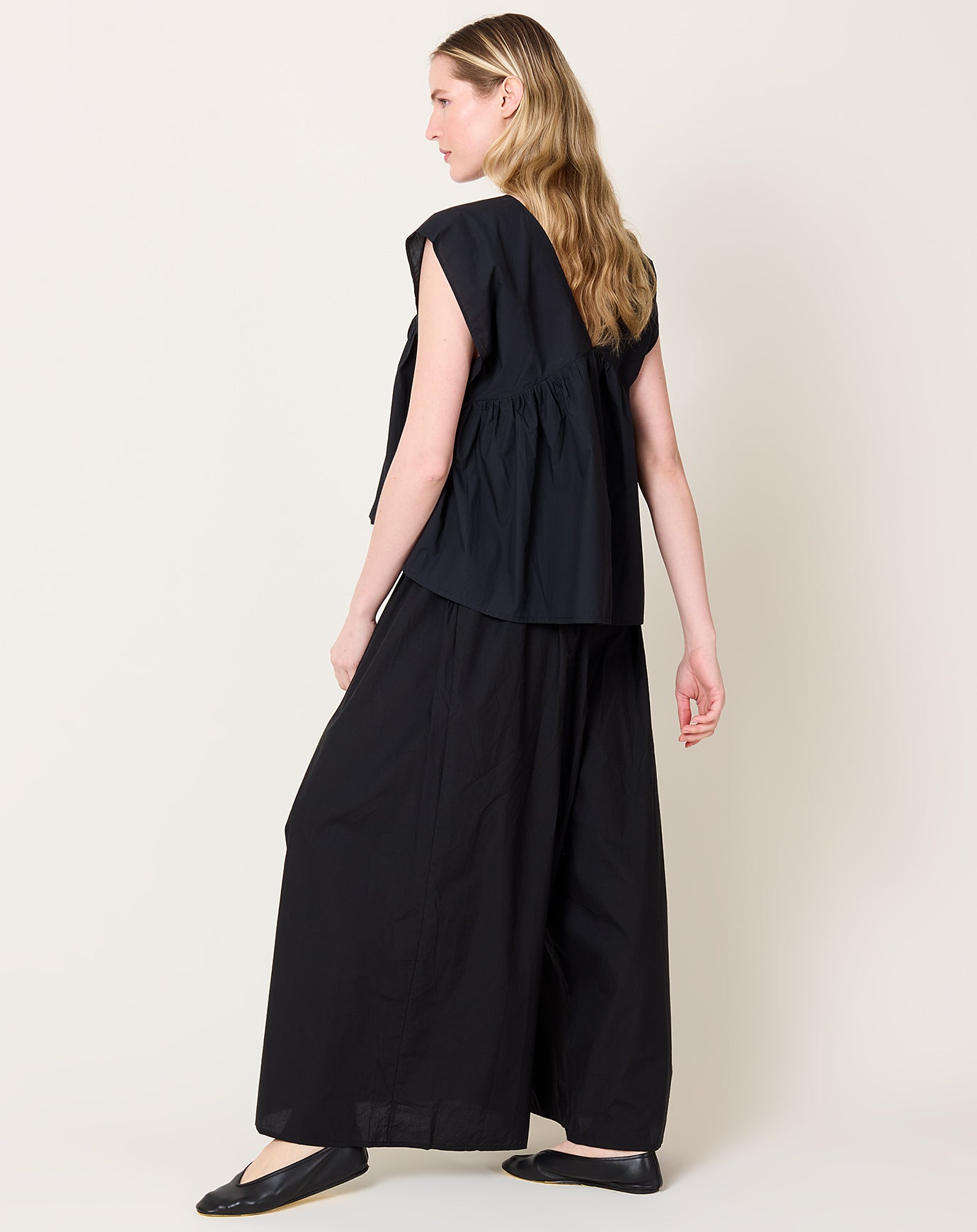 Baserange Cable Top in Black