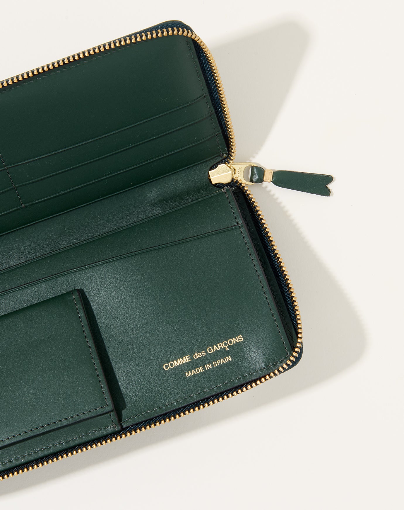 Comme des Garçons  Leather Wallet Classic Line in Bottle Green