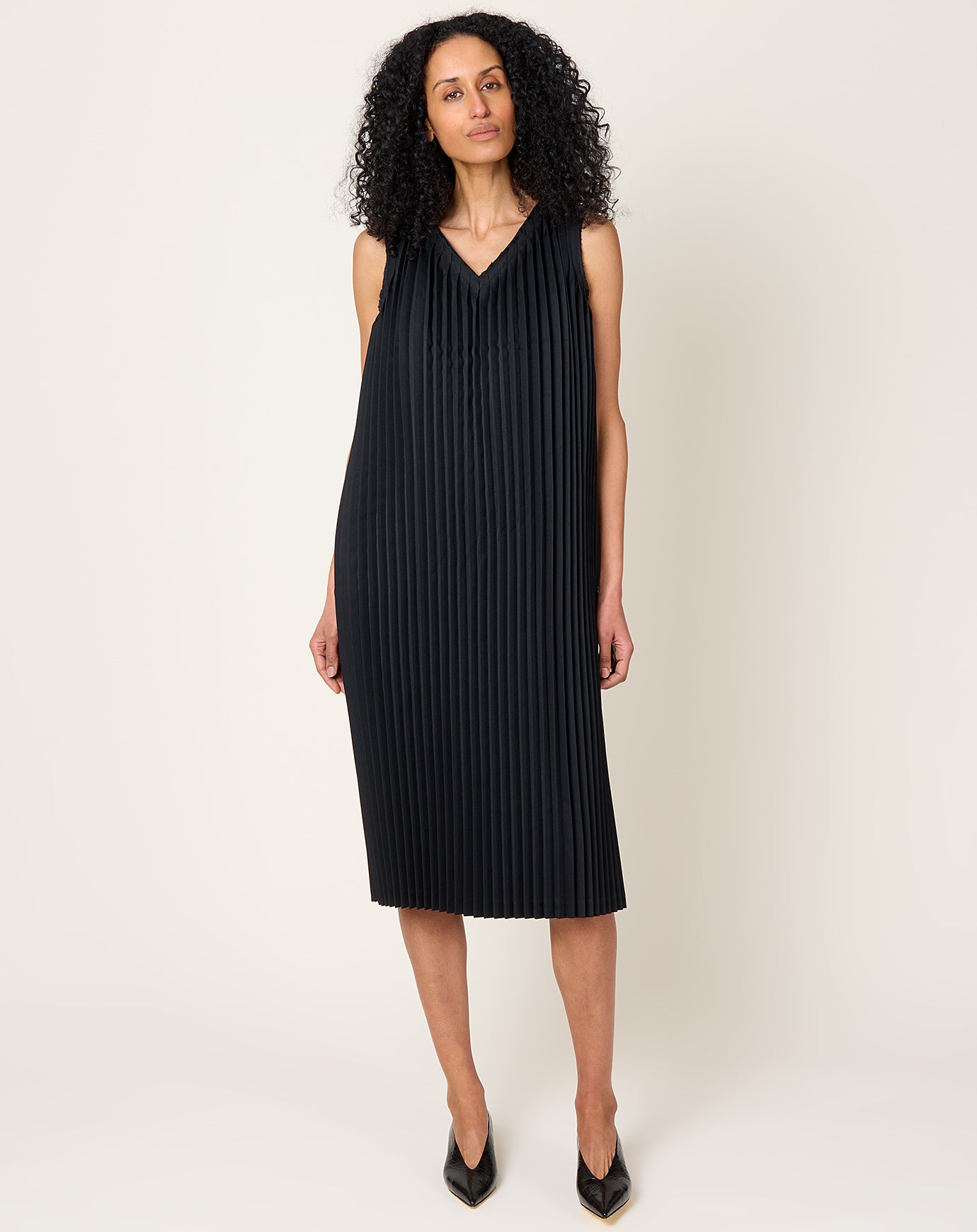 Comme des Garçons Comme des Garçons Dimmensional Pleat Dress in Black