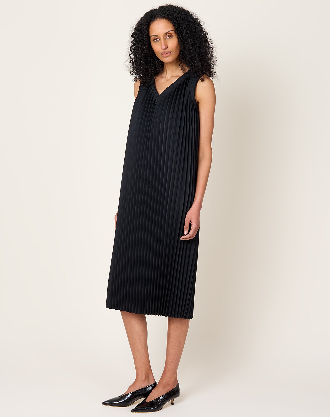 Comme des Garçons Comme des Garçons Dimmensional Pleat Dress in Black