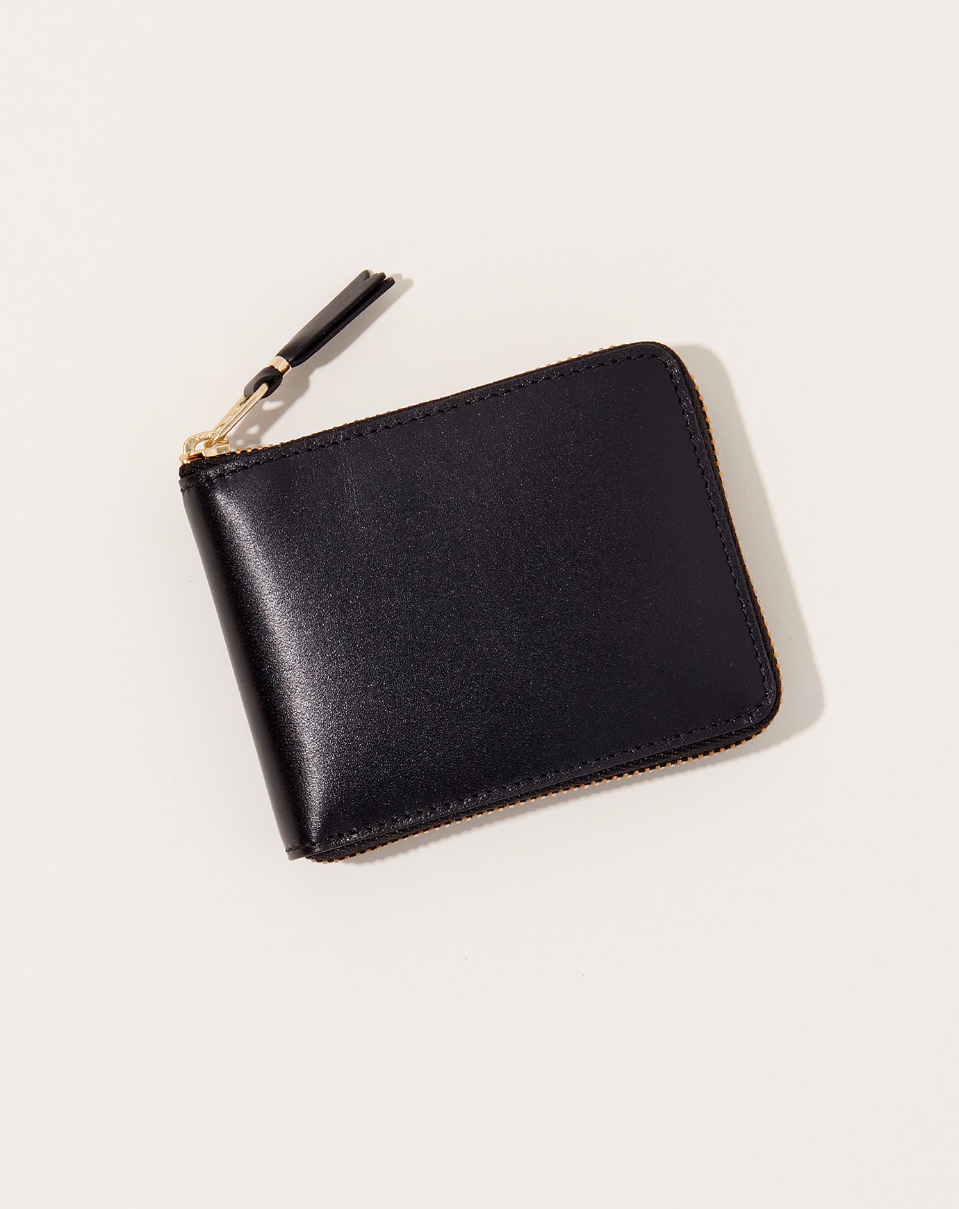 Comme des Garçons  Classic Print Full Zip Around Wallet in Black Check