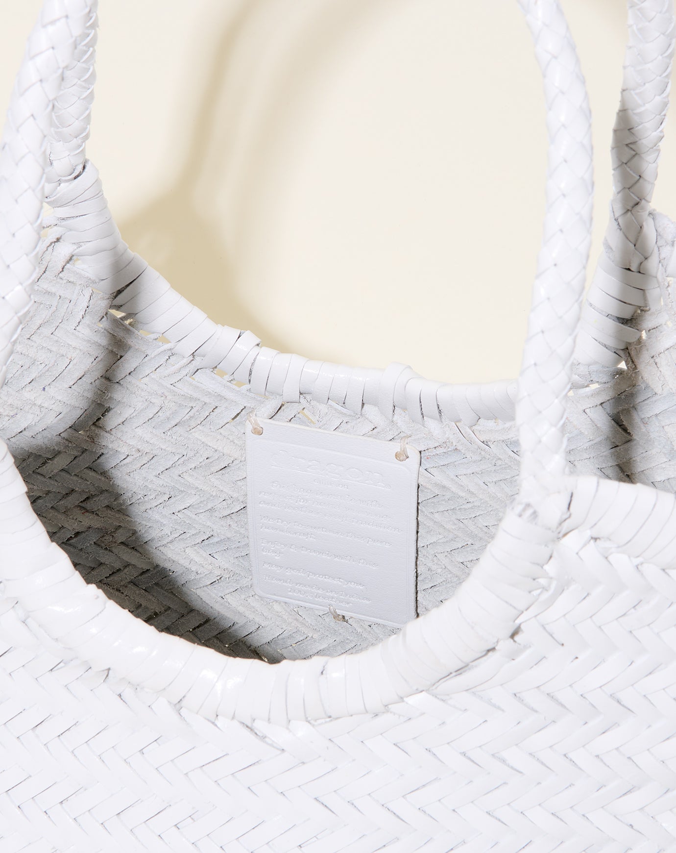 Dragon Diffusion Nantucket Basket in White