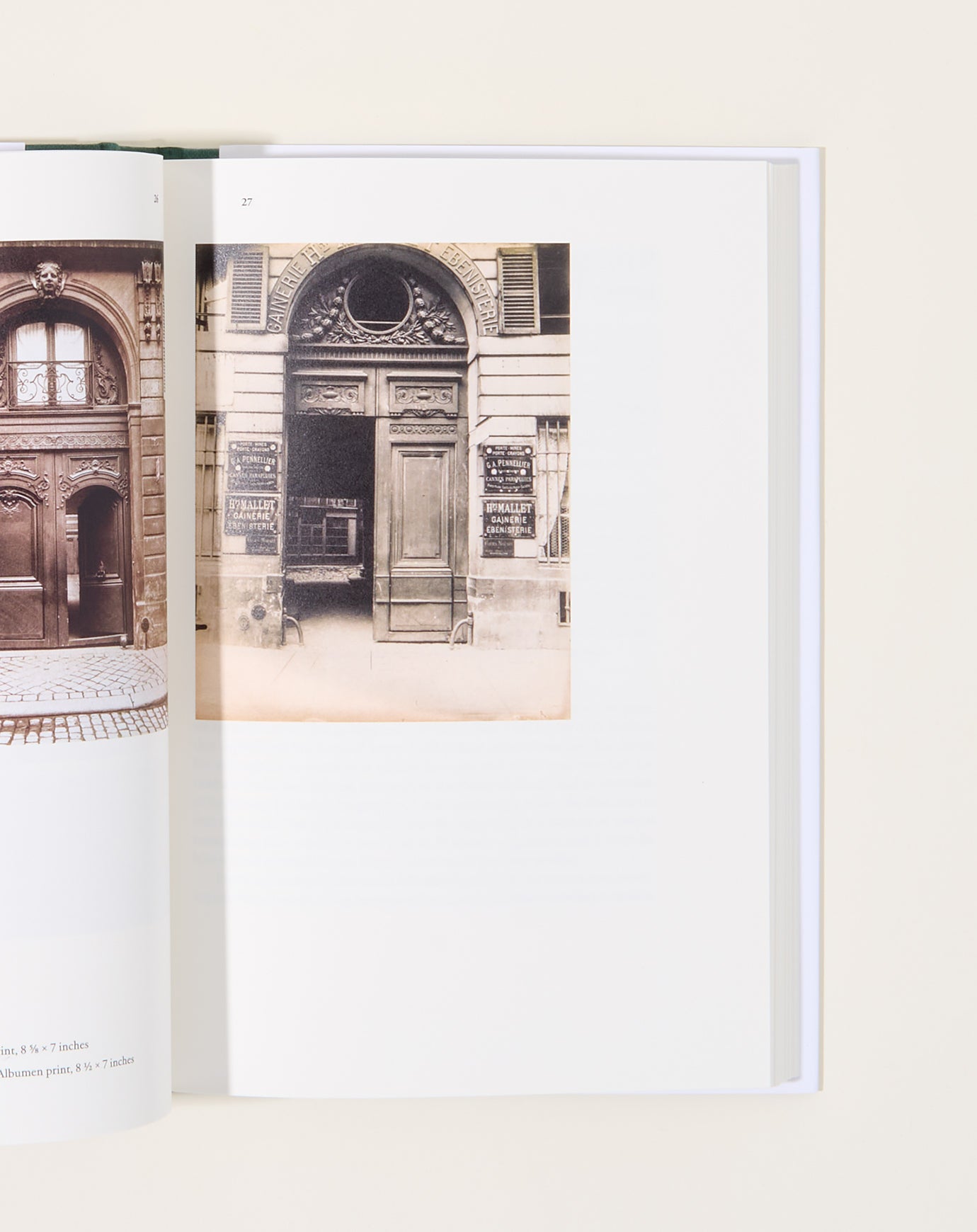 Artbook God Made My Face: A Collective Portrait of James Baldwin