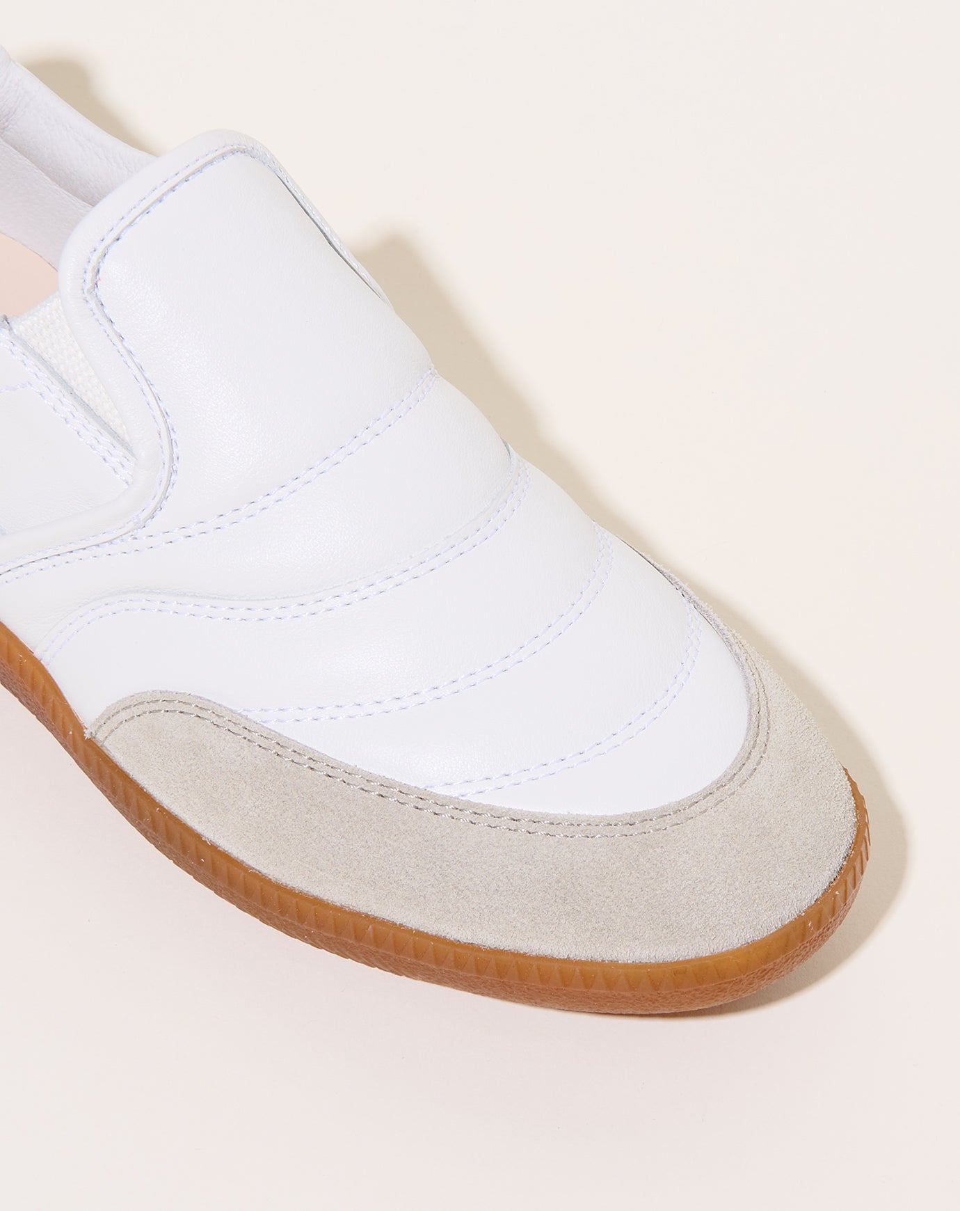 Hender Scheme Derrida in White