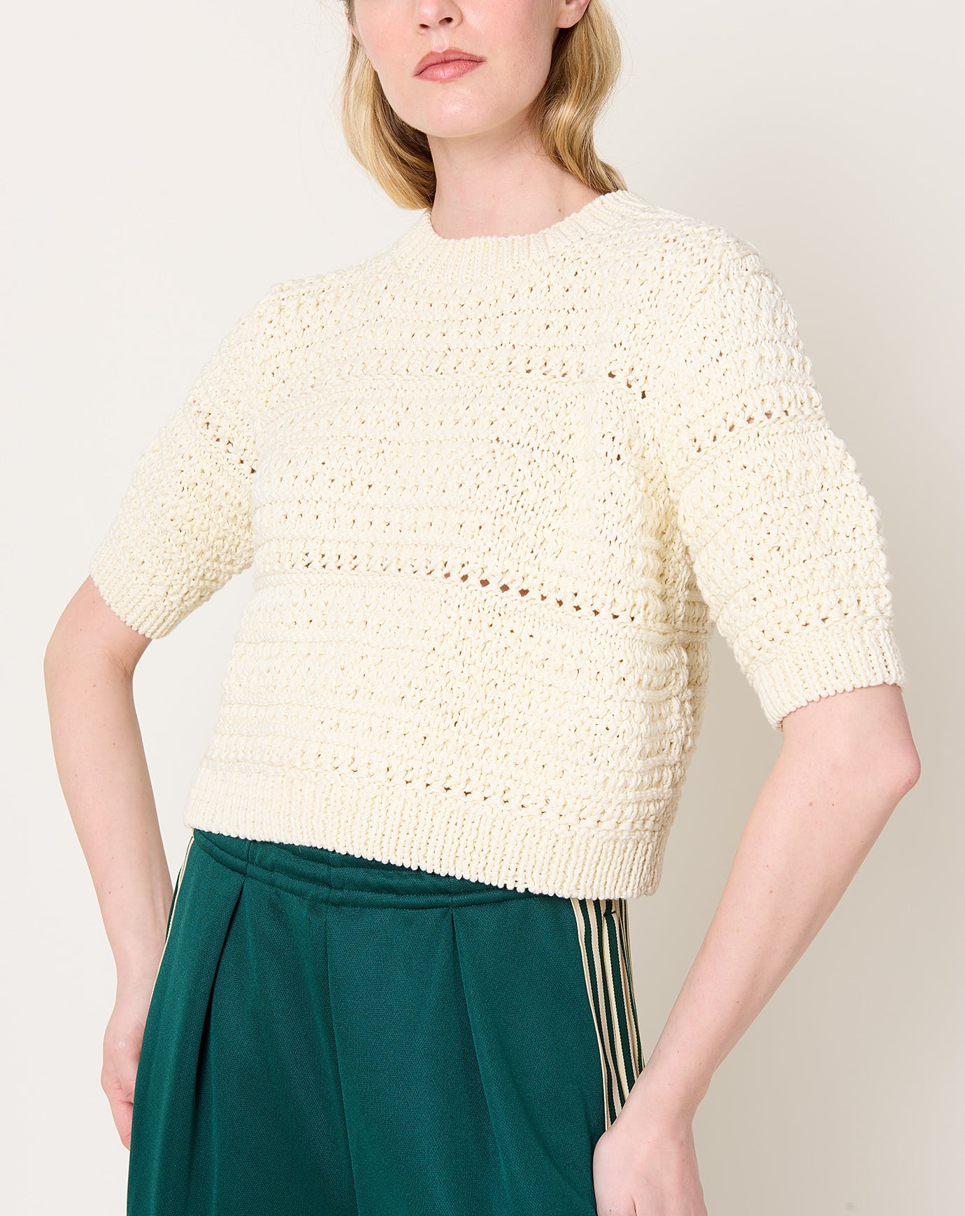JUD Little Town Short Sleeved Pullover in Ecru