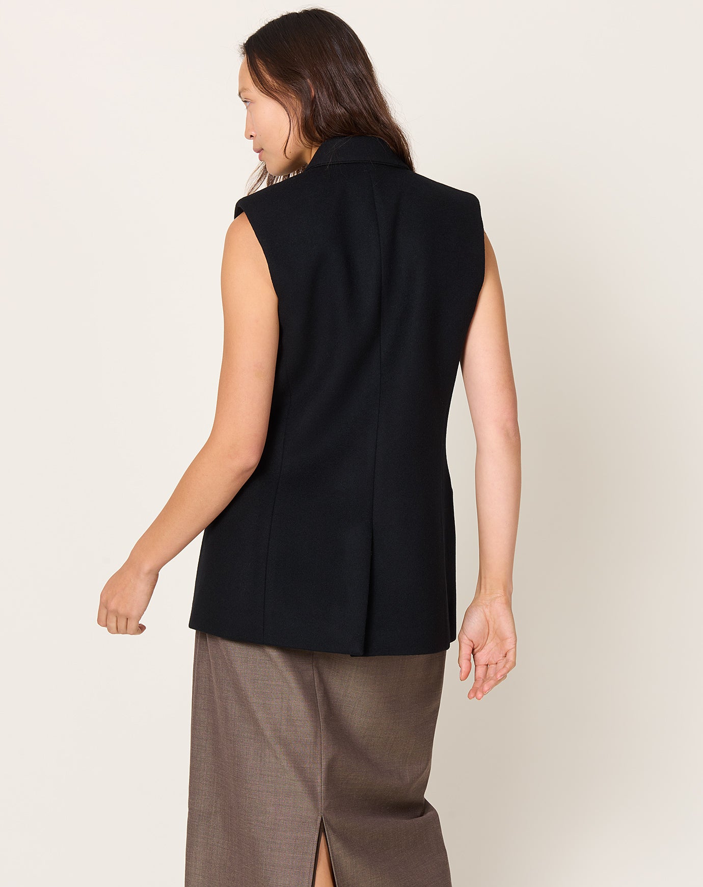 Kallmeyer Deon Sleeveless Blazer in Black