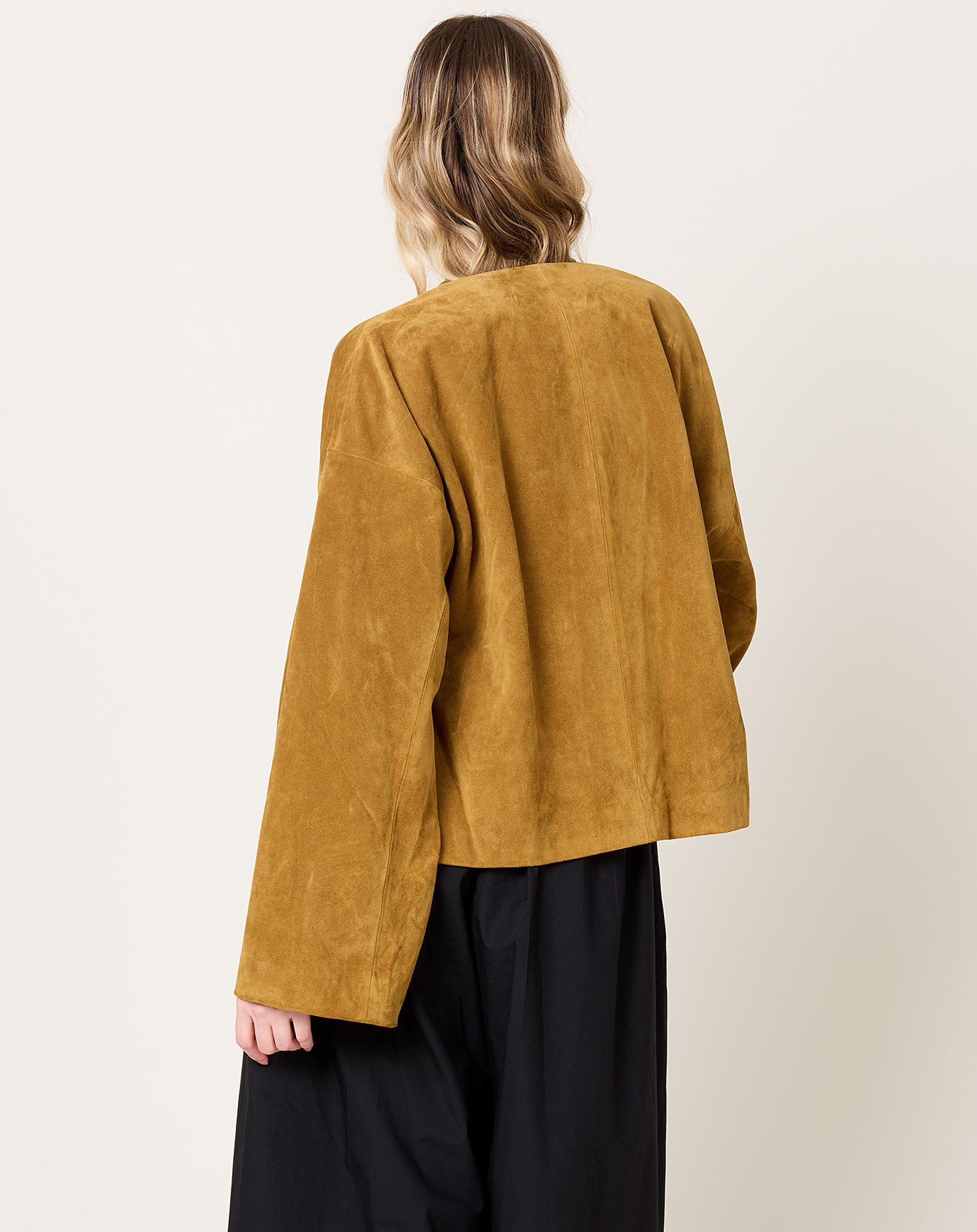 Kallmeyer Sade Cropped Jacket in Caramel
