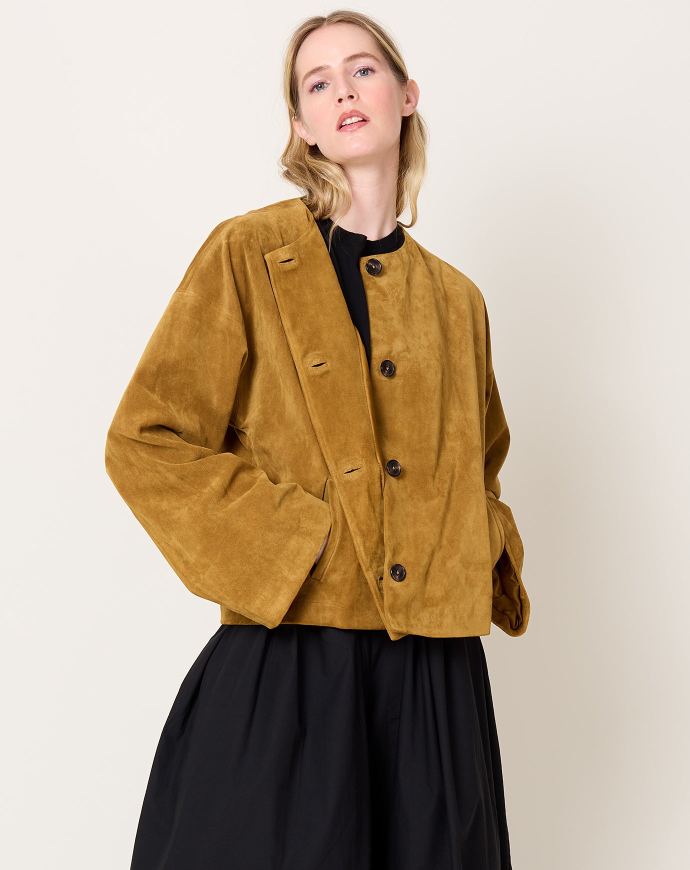 Kallmeyer Sade Cropped Jacket in Caramel