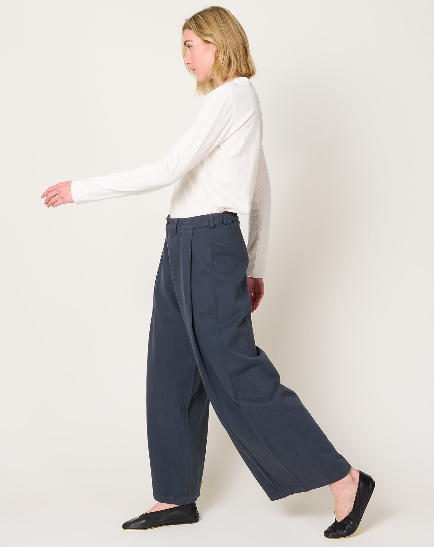 Labo.Art Diagonale Pant in Grafite