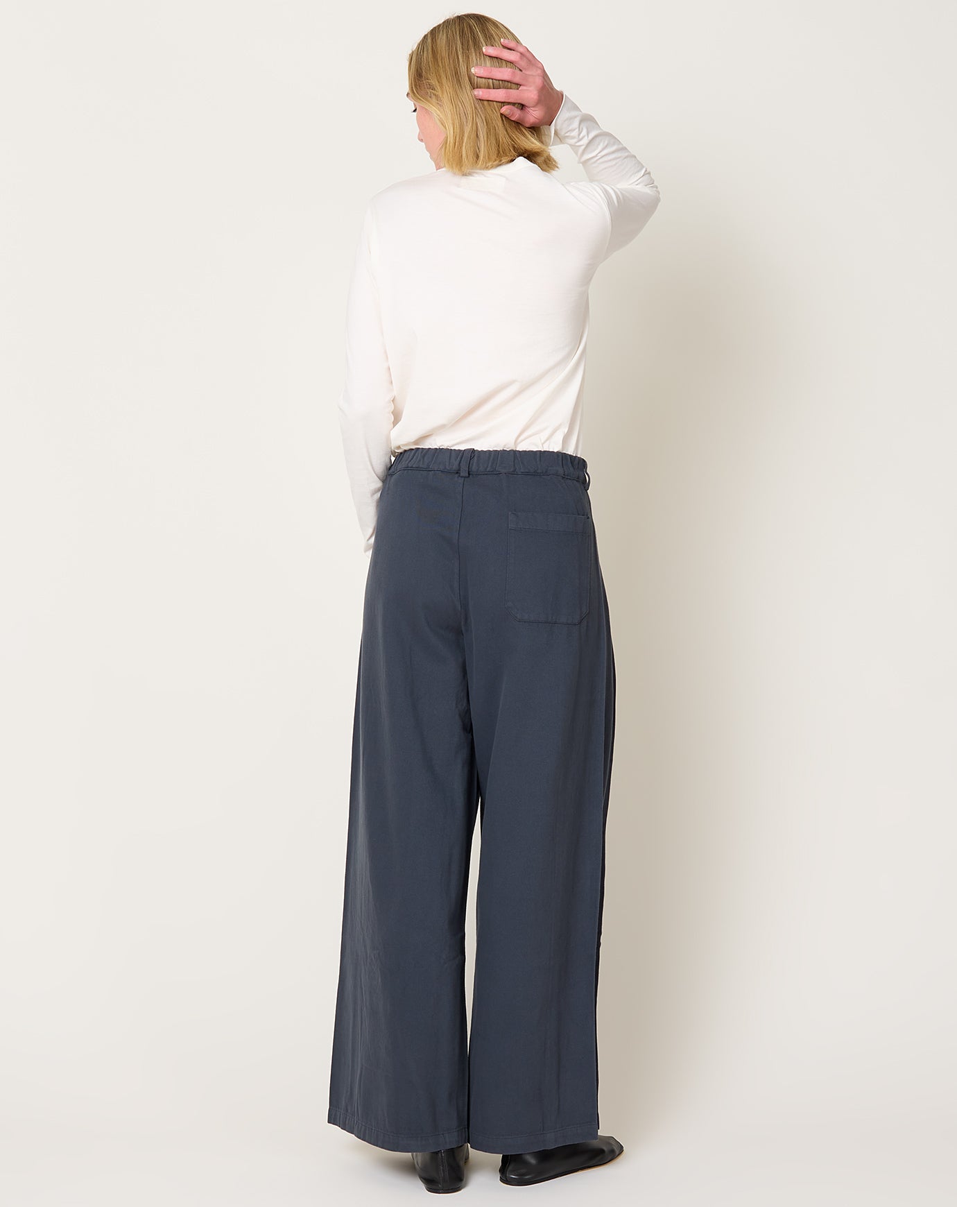 Labo.Art Diagonale Pant in Grafite