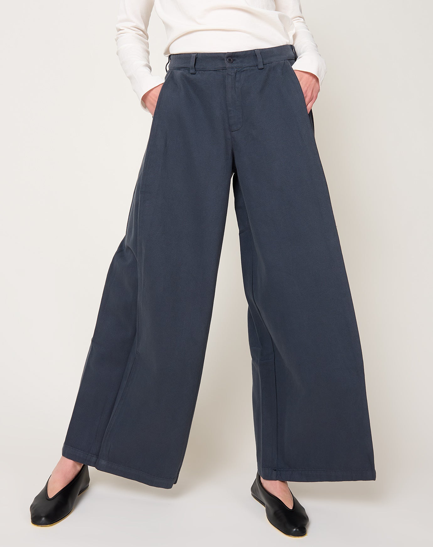 Labo.Art Diagonale Pant in Grafite