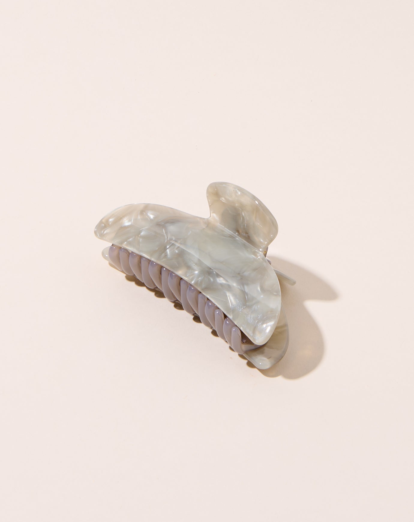 Machete Midi Heirloom Claw in Grey Shell