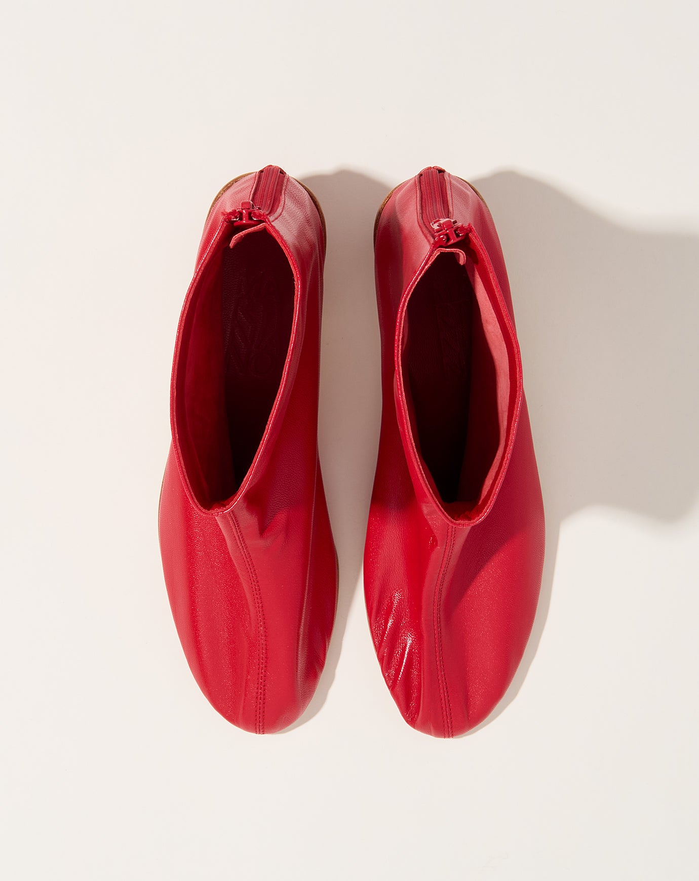 Martiniano High Leone in Red