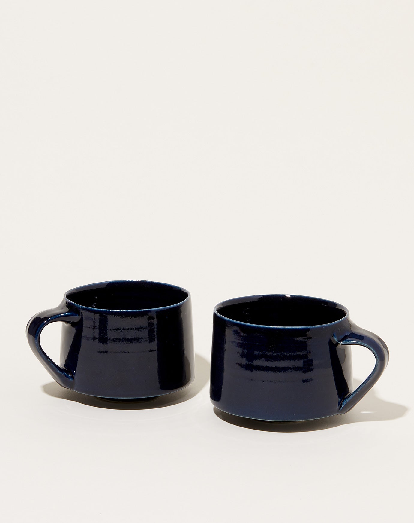 Monohanako Mug in Dark Blue