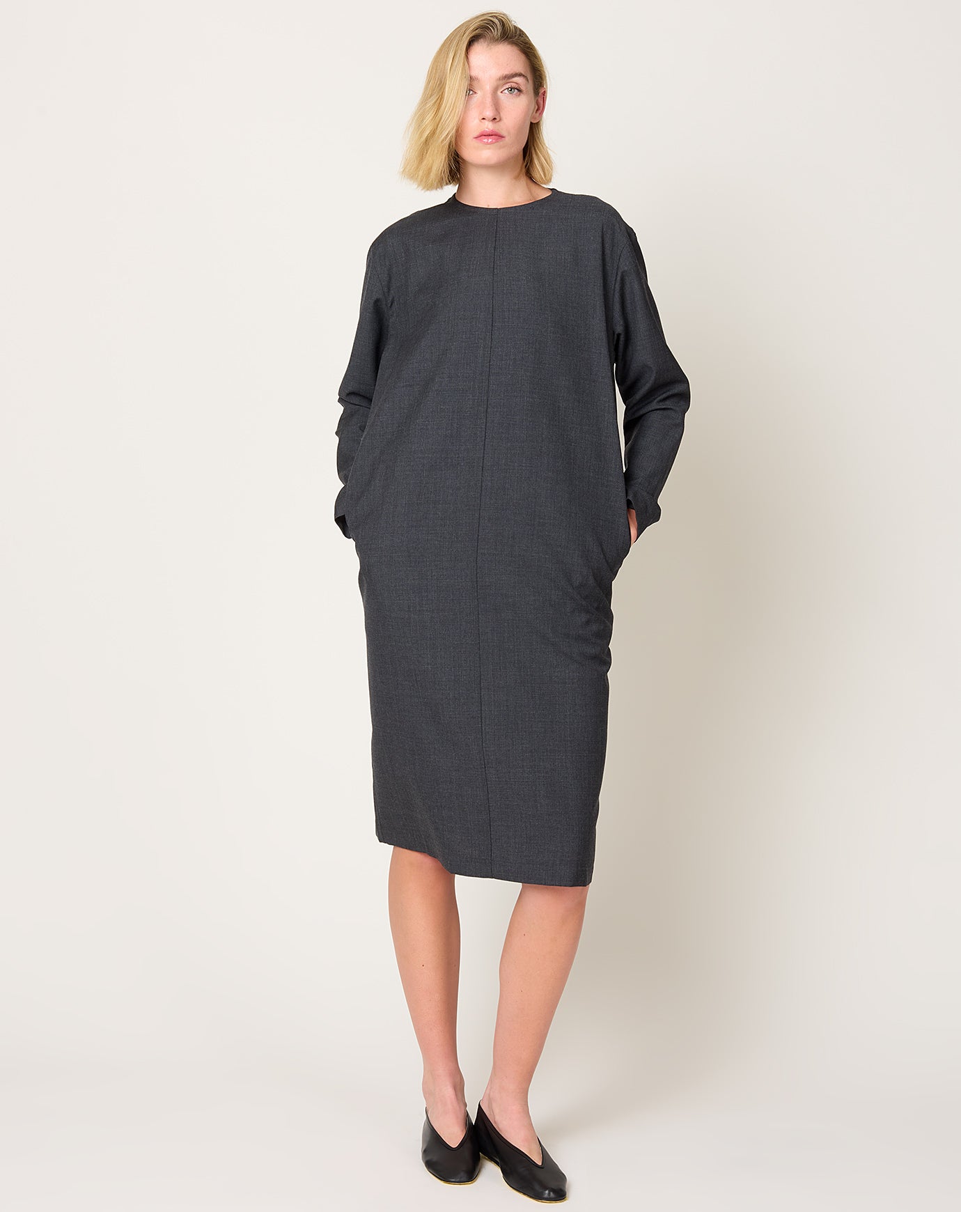 NITTO Salvin Dress in Anthracite Grey
