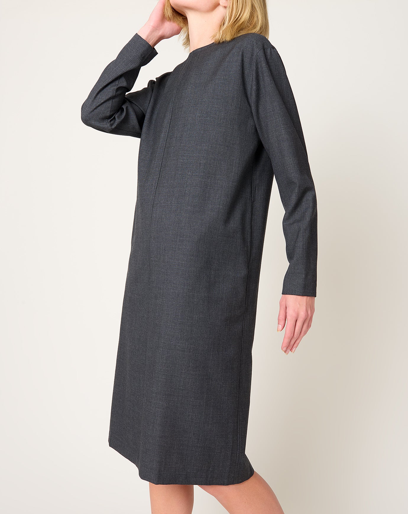 NITTO Salvin Dress in Anthracite Grey