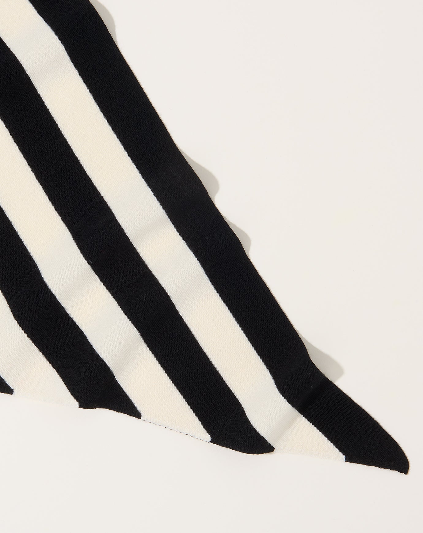 Zankov Timy Scarf in Black/White