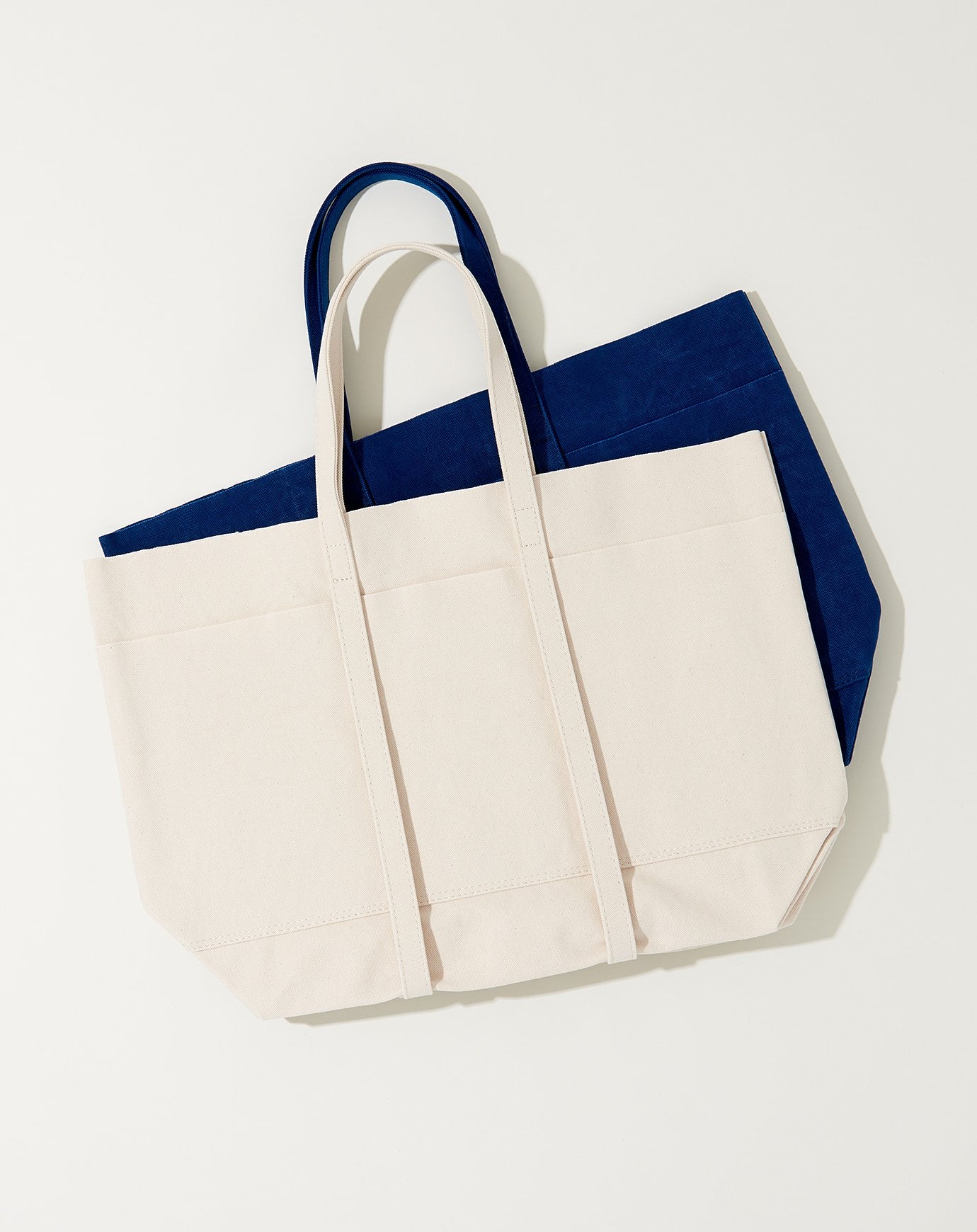 Amiacalva Washed Canvas 6 Pocket Tote in White