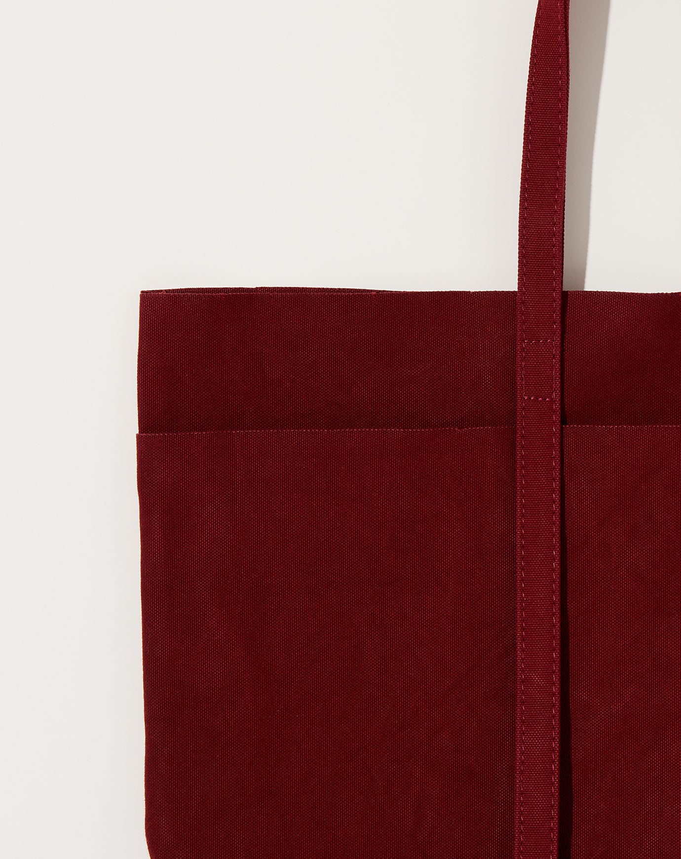 Amiacalva Washed Canvas 6 Pocket Tote in Burgundy