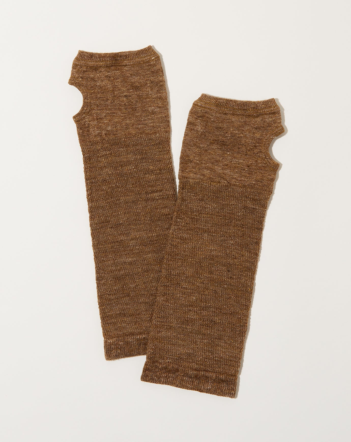 Nishiguchi Kutsushita Short Linen Arm Covers in Khaki
