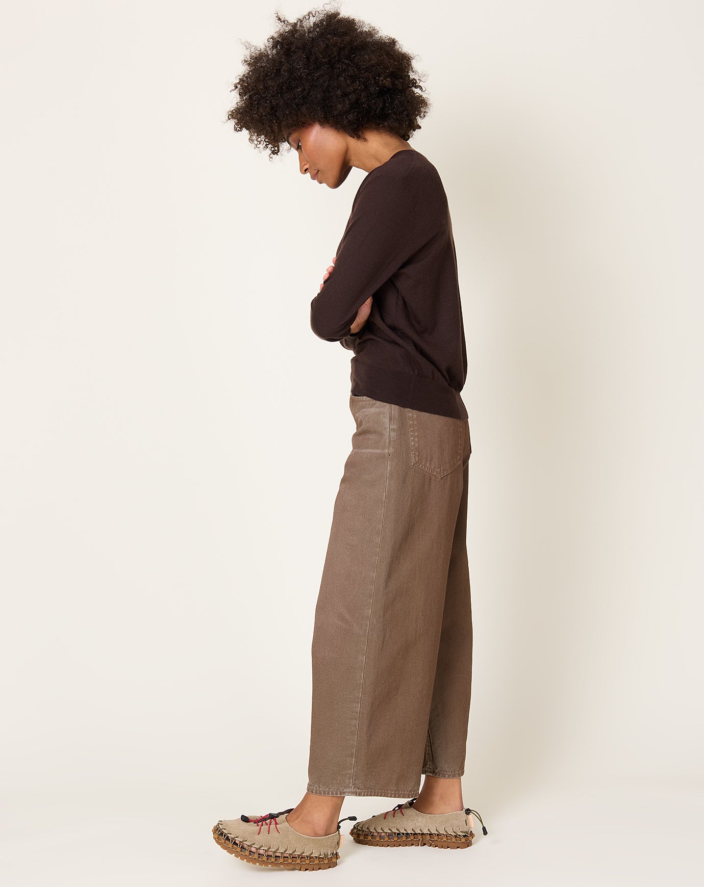 6397 Cropped Roomy Jean in Earth Clay