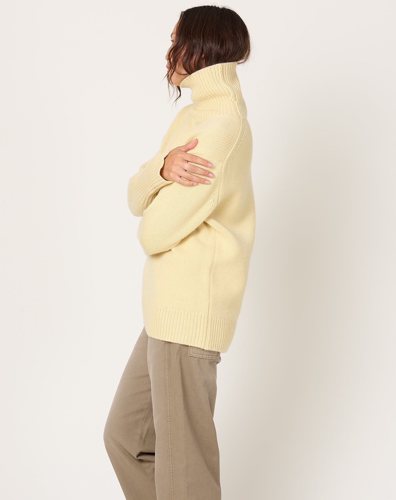 6397 High Neck L/S in Butter