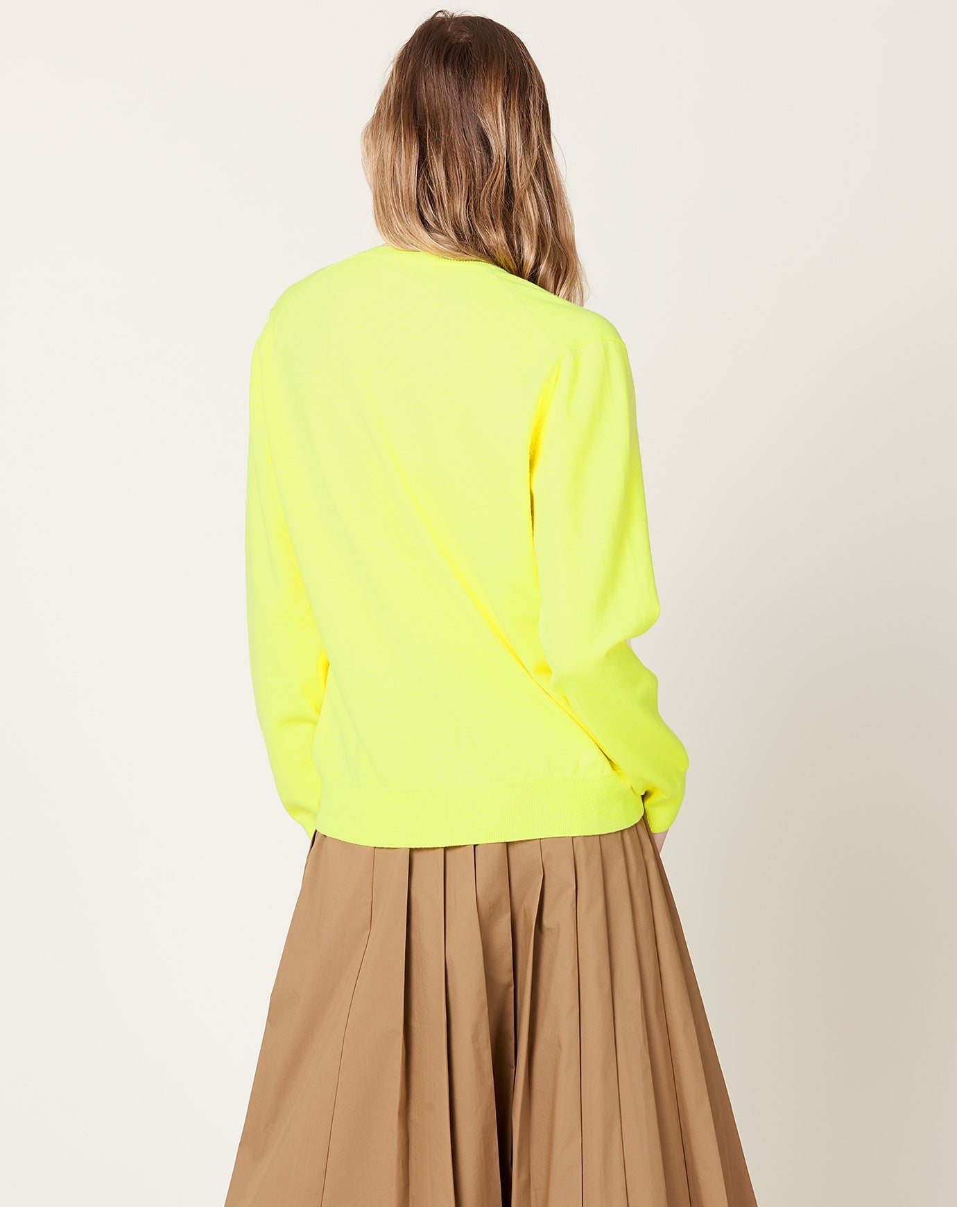 6397 Perfect V in Neon Yellow