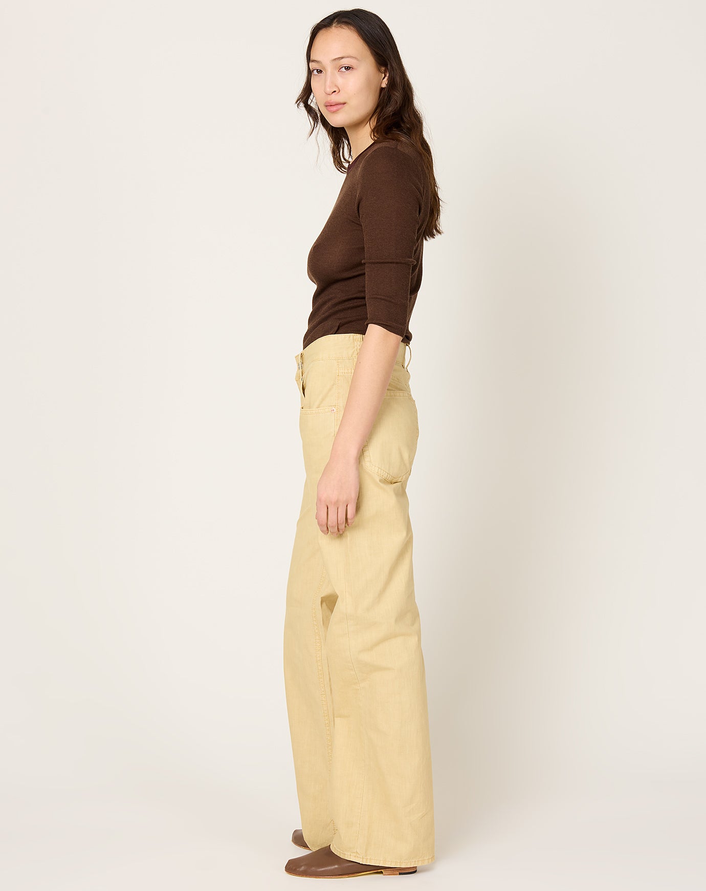 6397 Slim Bootcut Trouser in Blonde