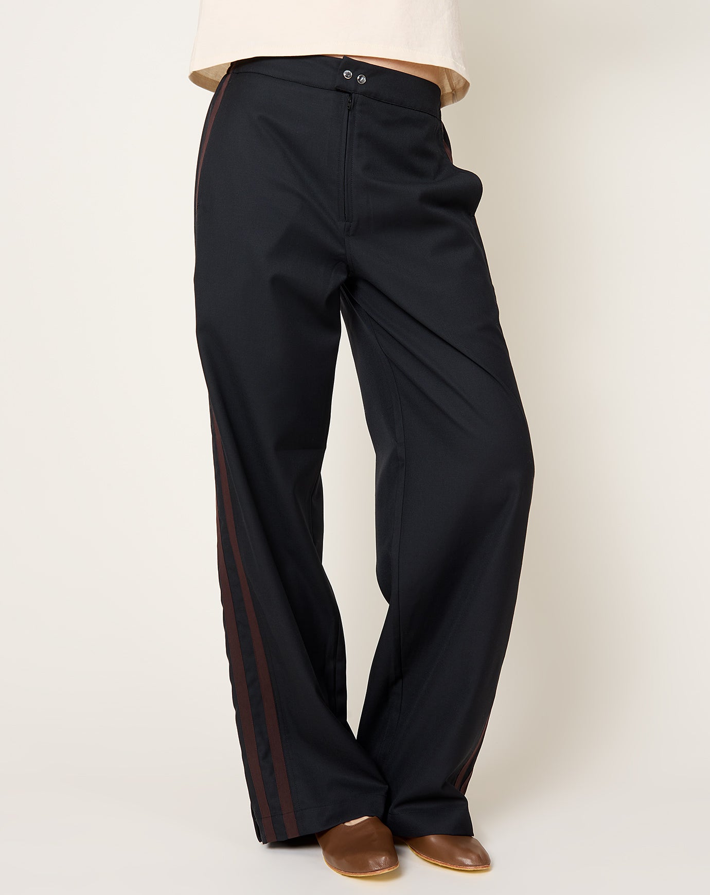6397 Track Pant in Black