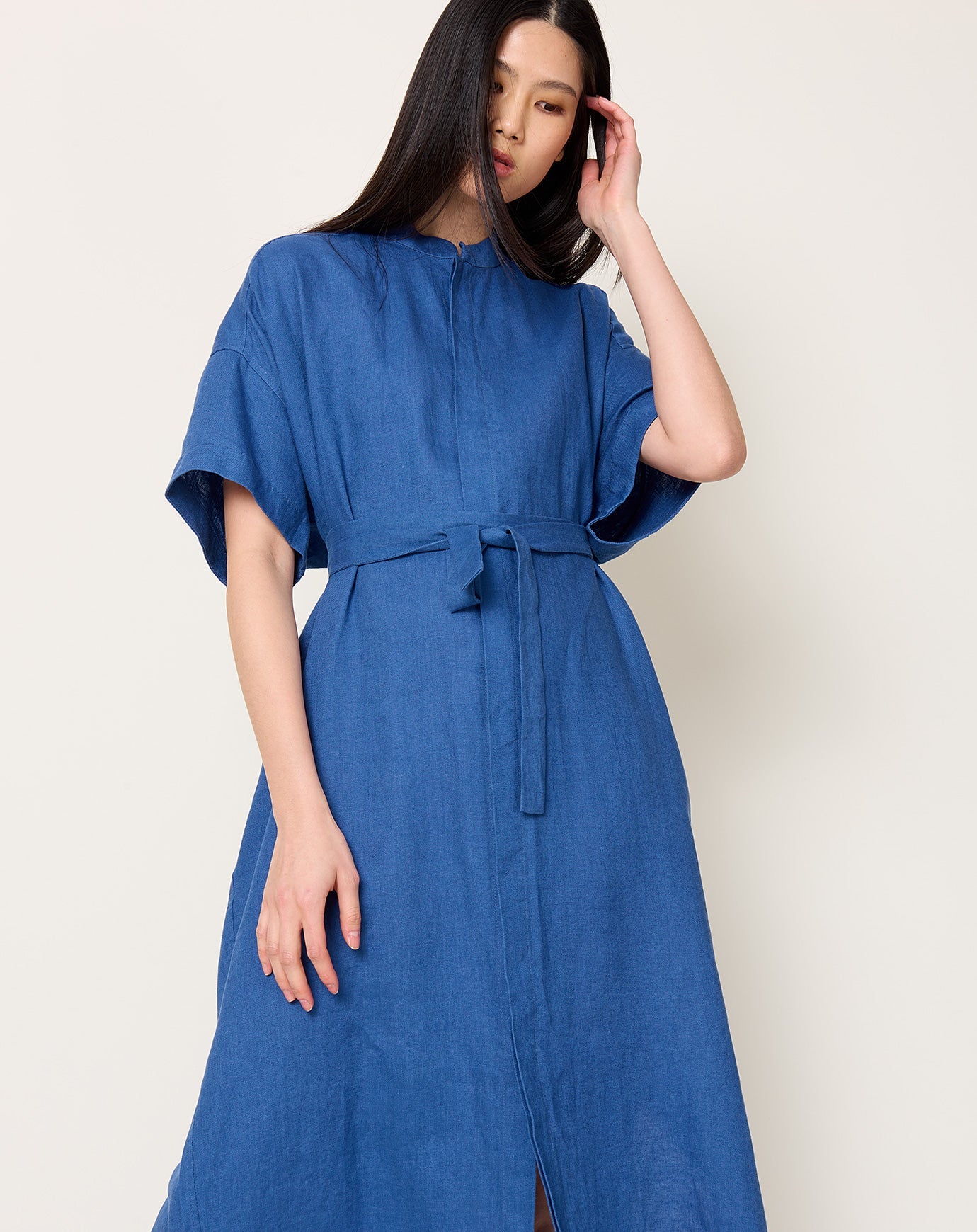 7115 by Szeki Linen Shirtdress in Cobalt
