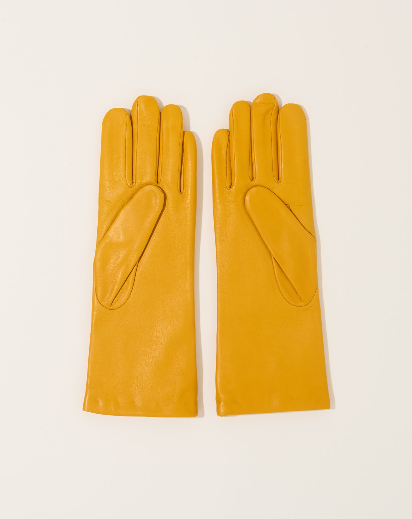Agnelle Christina Glove in Malboro