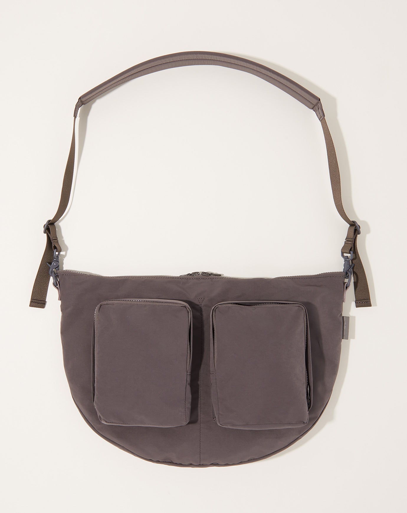 Amiacalva Split Yarn Bodybag in Grey
