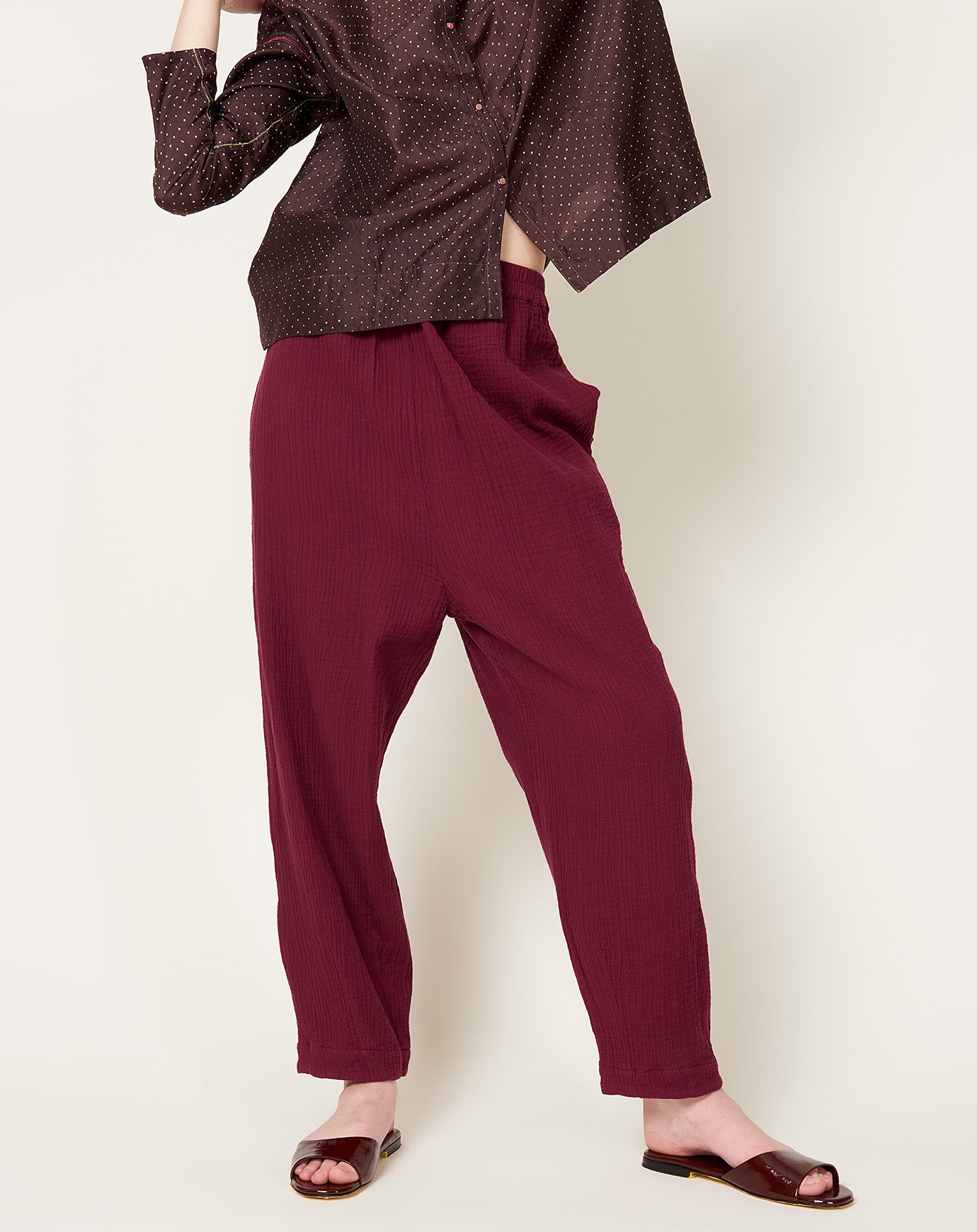 Anaak Prima Arabesque Pants in Wine