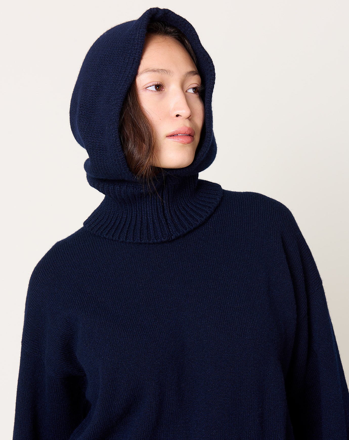 &Daughter Hand Knit Hood in Navy