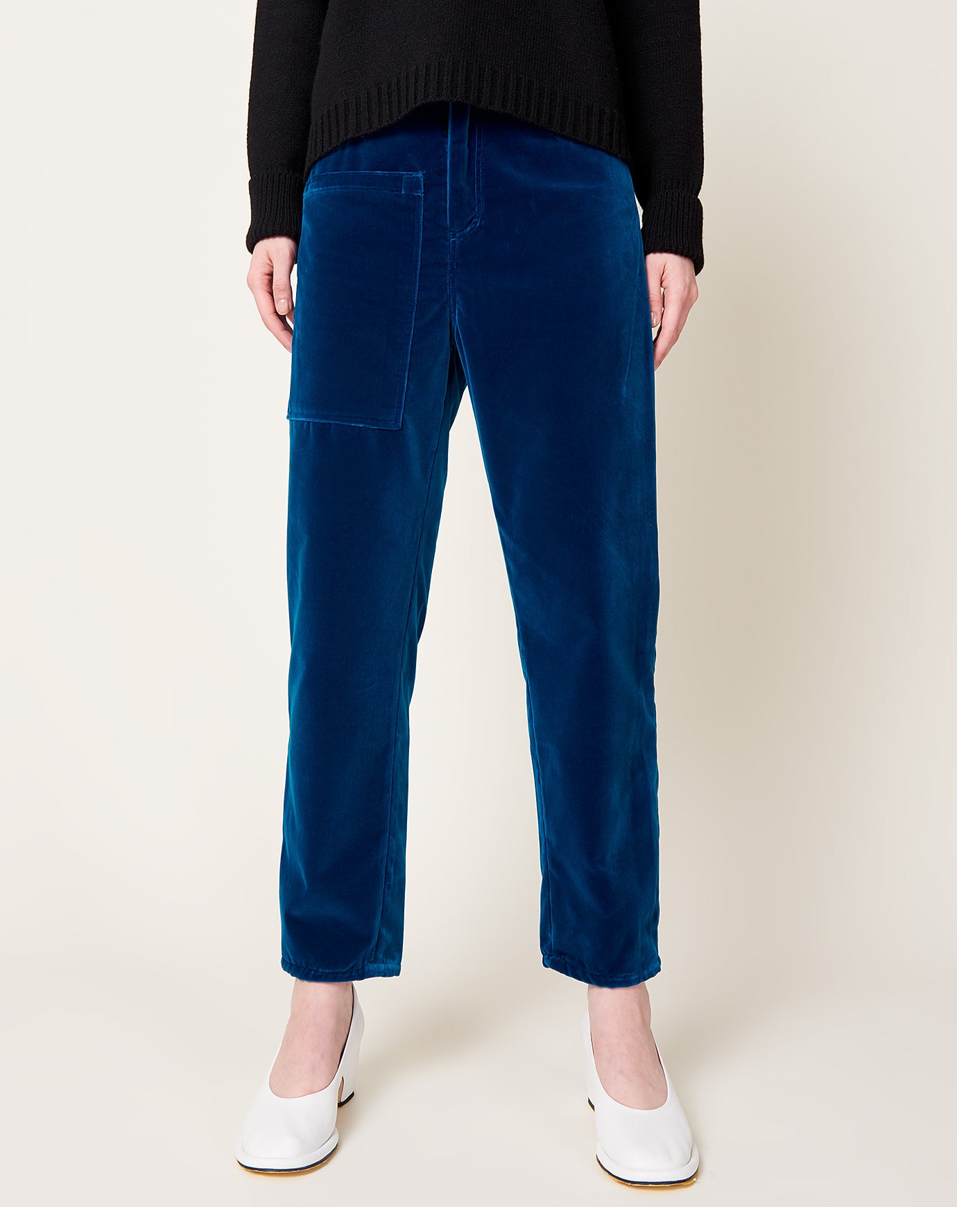 Anntian New Ordinary Jeans in Cyan Blue Velvet