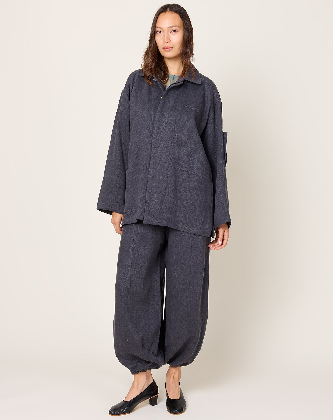 Anntian Unisex Jacket in Black