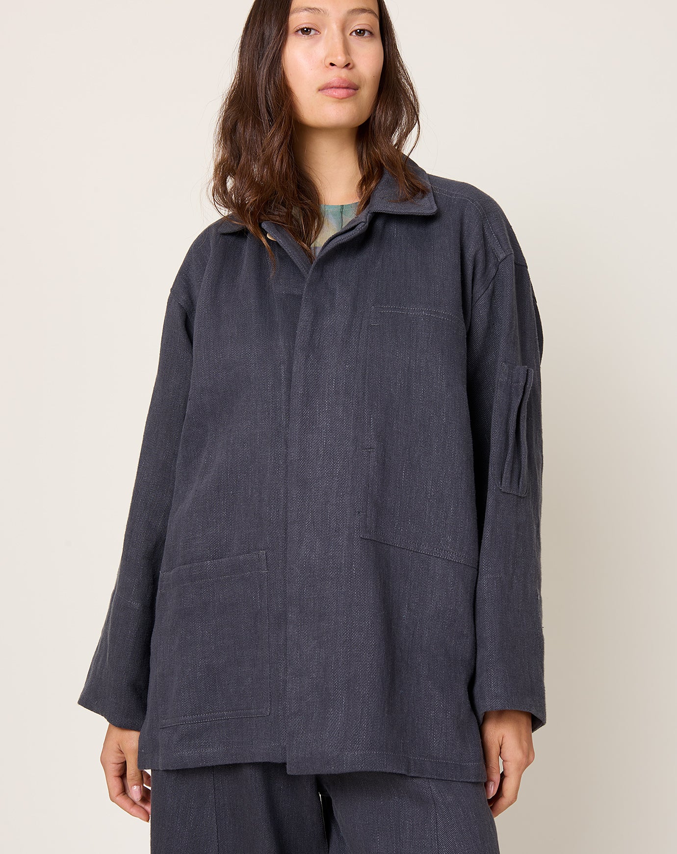 Anntian Unisex Jacket in Black