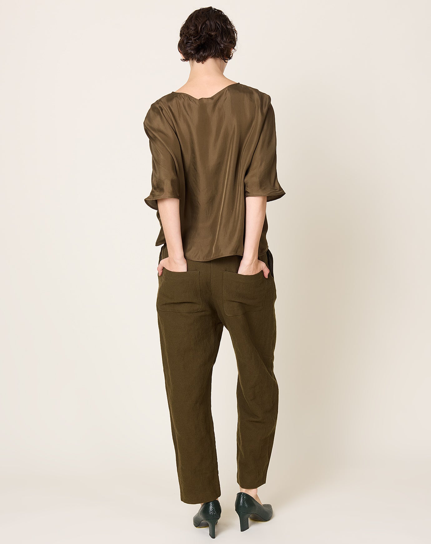 apuntob Heavy Wool Cotton Trouser in Military