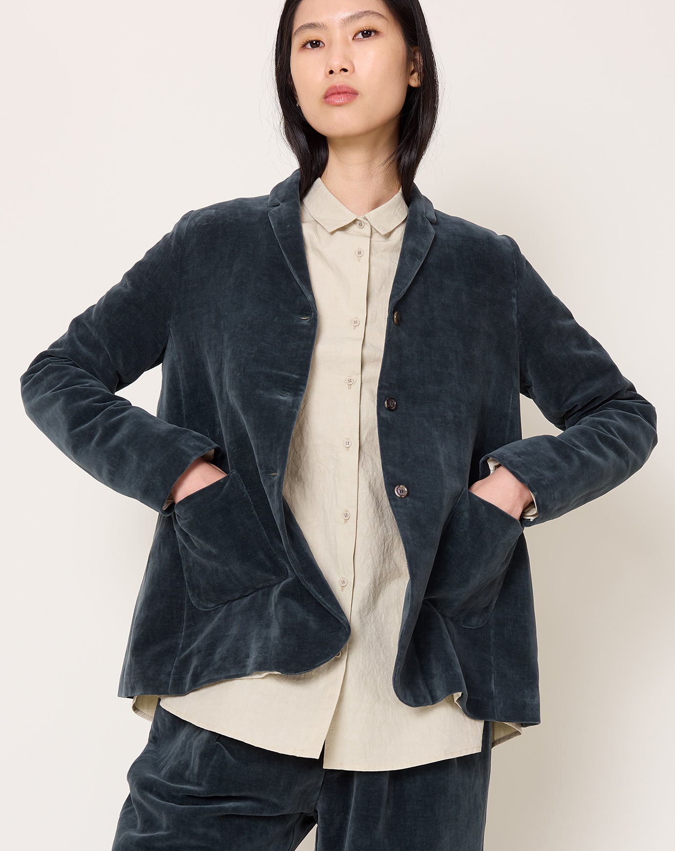 apuntob Velvet Jacket in Dark Teal
